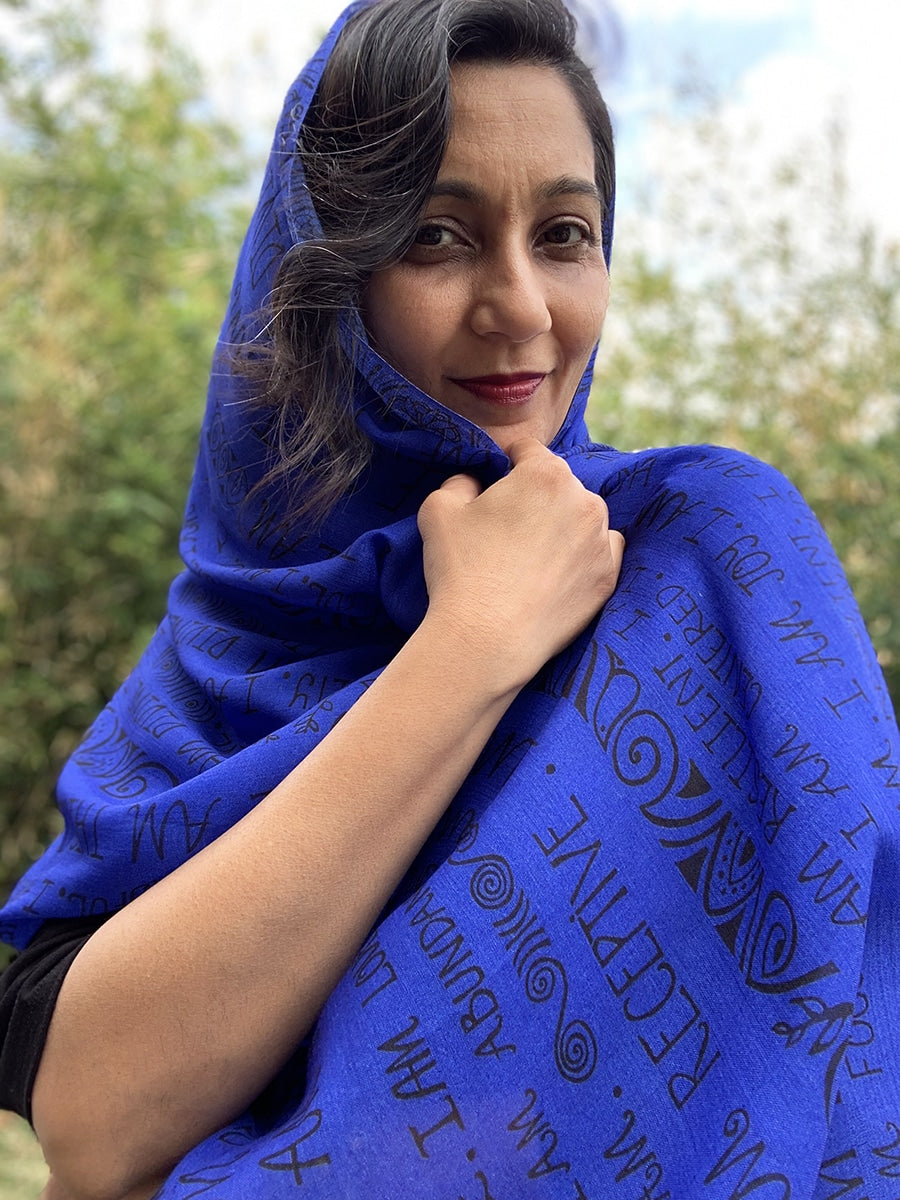Scarves-I-AM-mantra-royal-blue-7