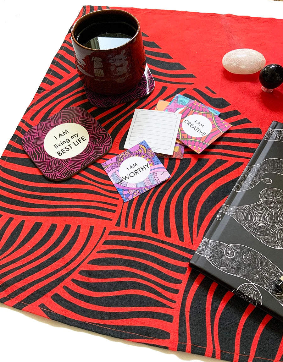 Table napkins-lines-red