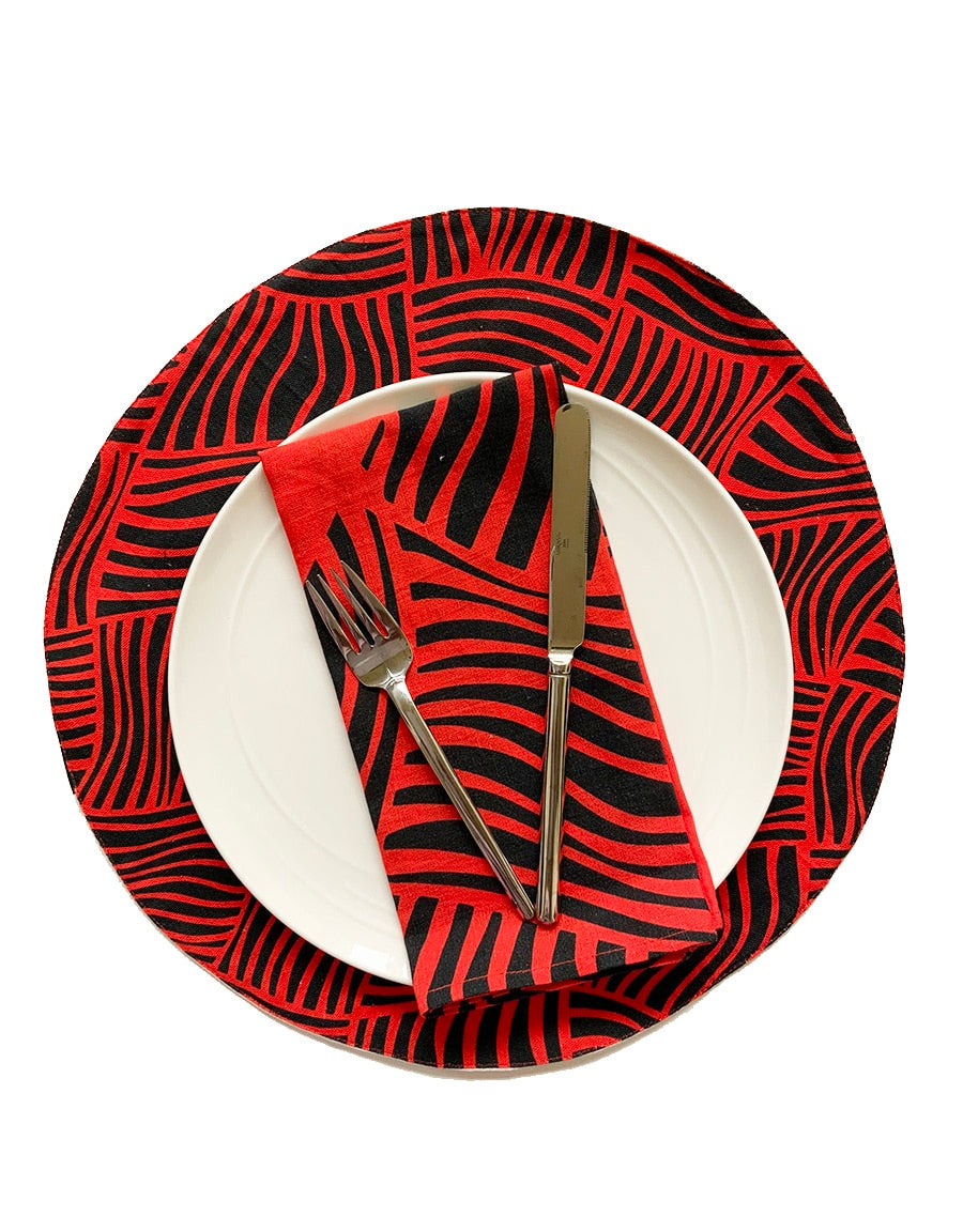 Table napkins-lines-red